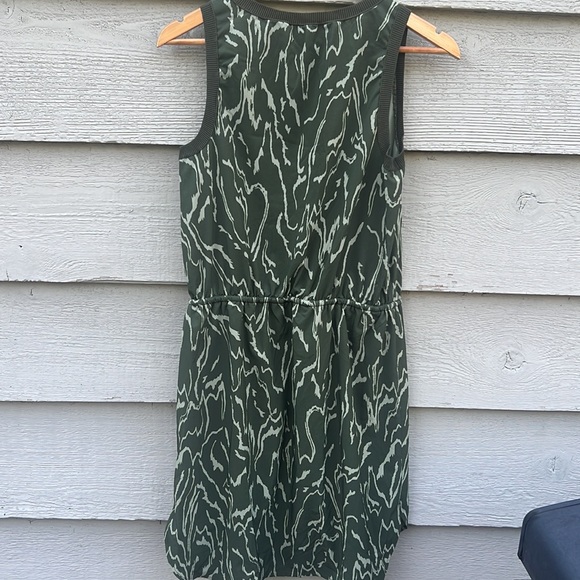 Athleta Rincon Printed Dress - Picture 6 of 10